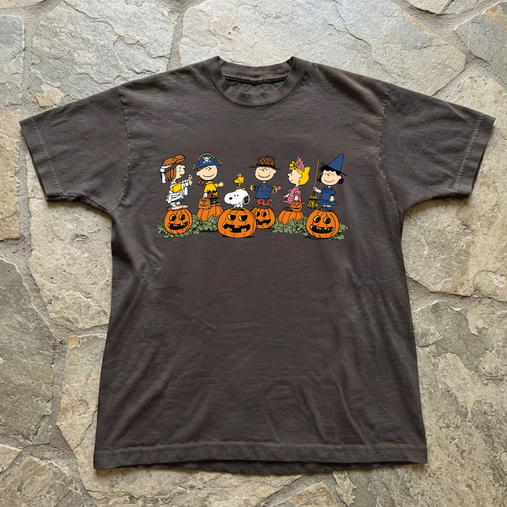 Peanuts Snoopy Charlie Brown Halloween Pumpkins Costumes T-Shirt